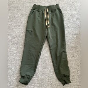 Moss High Waisted Zamora Joggers Figs Scrubs